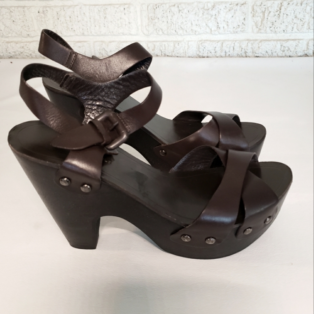 Roberto Del Carlo Corrine Leather Platform Sandals